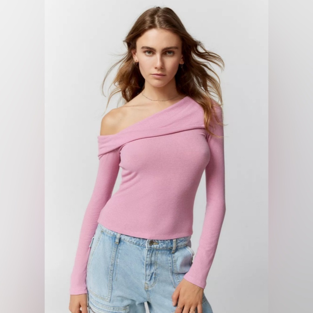 Urban Outfitters Out From Under Love Hurts Asymmetrical Off-The-Shoulder Top